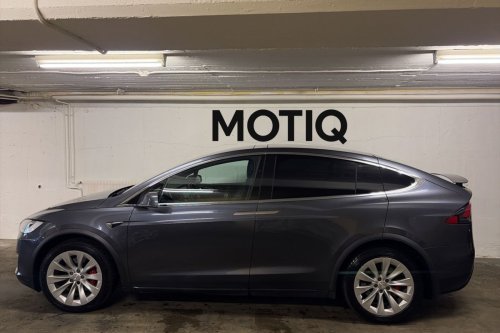 Tesla Model X Performance